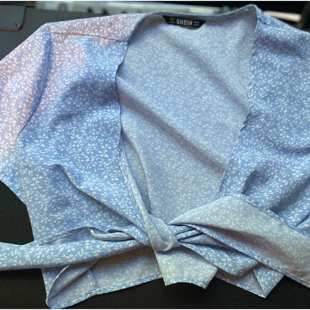 Shien cris cross top
